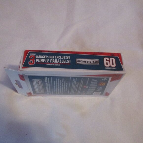 2021 NFL ROOKIES & STARS FOOTBALL HANGER BOX - Picture 4 of 4